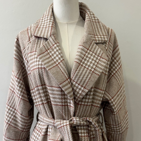 ✨ En Saison Plaid Belted Coat – Size Medium – Fully Lined & Classy - Picture 8 of 11